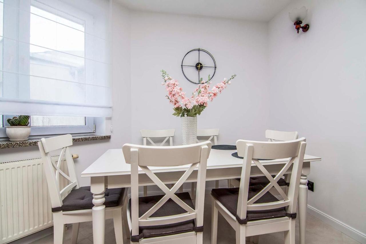 Widok Na Gorke Apartment Chelm Exterior photo